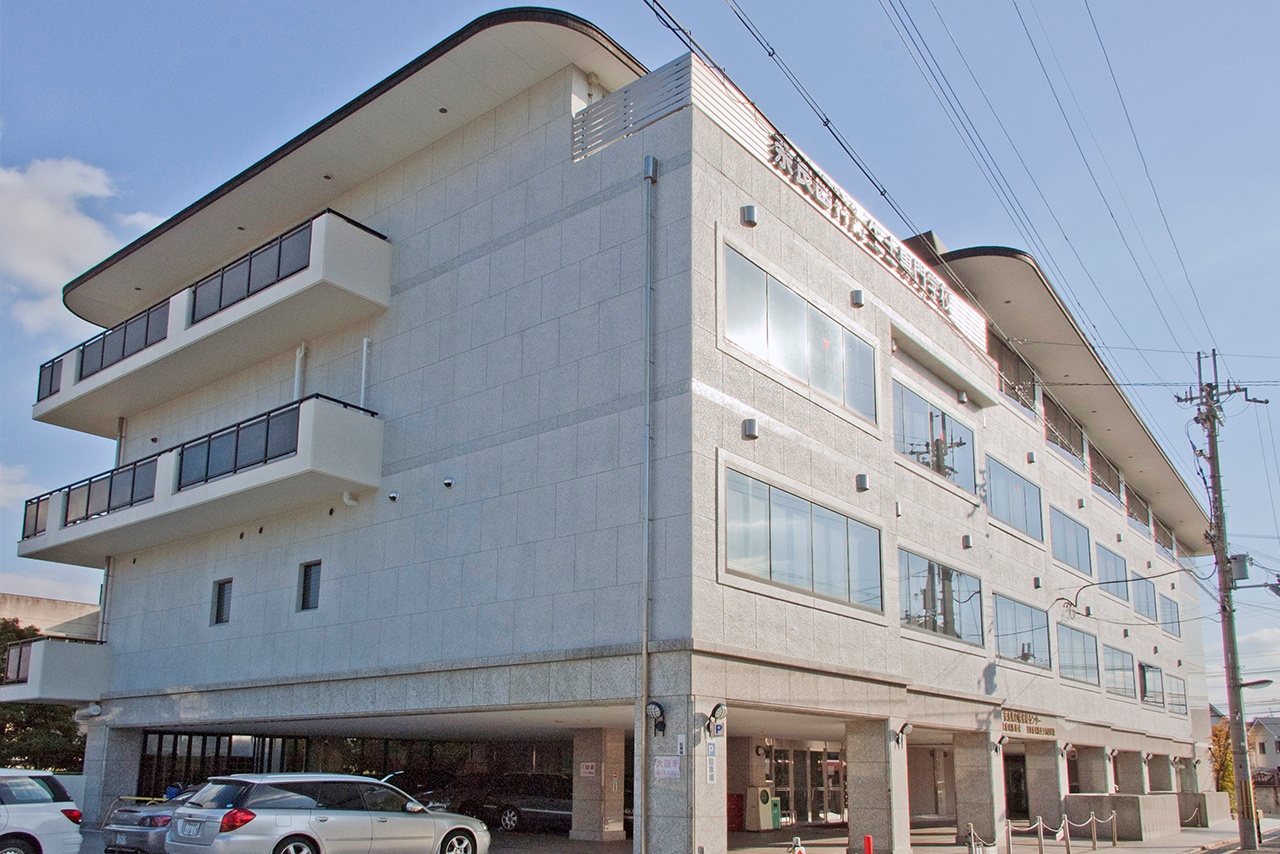 奈良県歯科医師会館（奈良県奈良市）